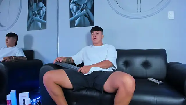 Cristopher strong online show from 12-02-25, 10:20