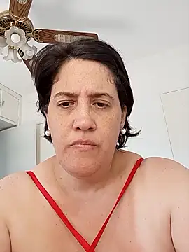 Snapshot of Sole_Love chatting on 01-18-26, 06:01 Sole Love online show from 01-18-26, 06:01