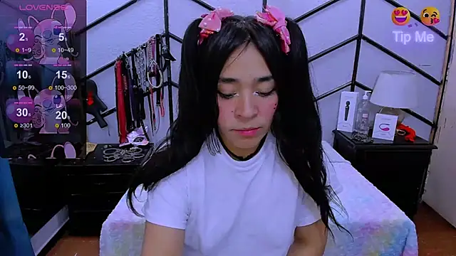 Snapshot of AlanaLuck chatting on 03-03-25, 07:06 AlanaLuck online show from 03-03-25, 07:06