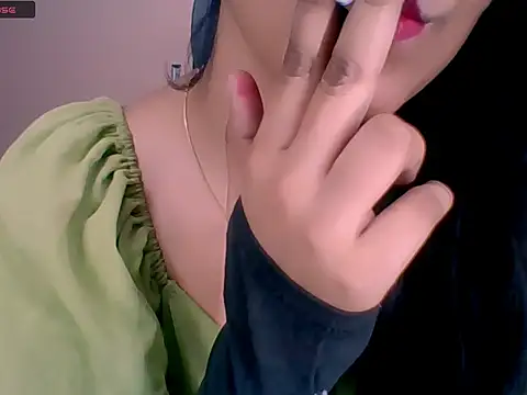 Nicole-wallace online show from 09-17-25, 04:41