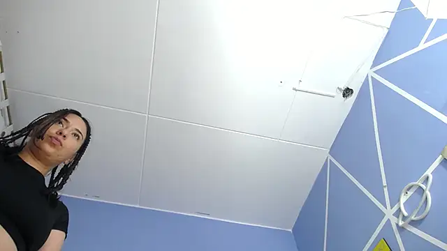 Snapshot of angelina_ny chatting on 01-08-25, 11:09 angelina ny online show from 01-08-25, 11:09