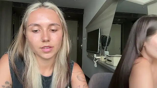 domDani subMay online show from 03-08-26, 08:29