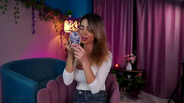 TheAyana online show from 09-08-25, 06:29