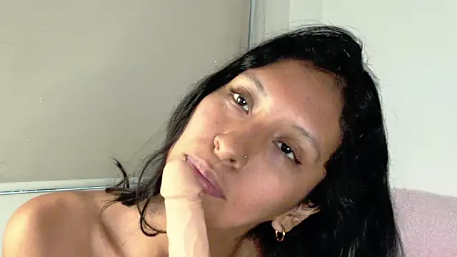 melody2429 online show from 03-21-25, 05:12