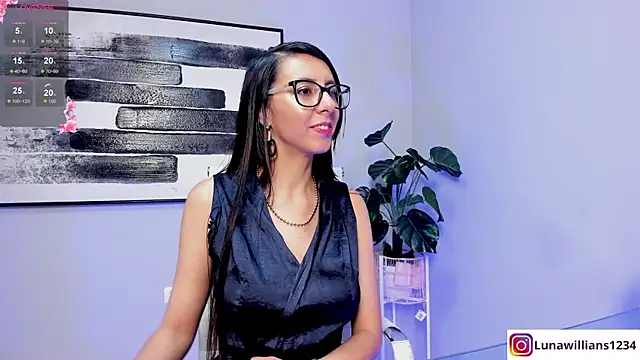 Snapshot of luna_willians chatting on 01-29-25, 03:58 luna willians online show from 01-29-25, 03:58