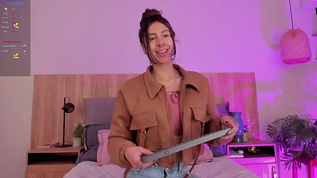 Snapshot of luna_willians chatting on 10-06-25, 01:19 luna willians online show from 10-06-25, 01:19