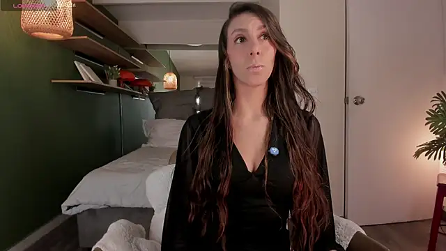 Snapshot of luna_willians chatting on 11-26-25, 01:45 luna willians online show from 11-26-25, 01:45