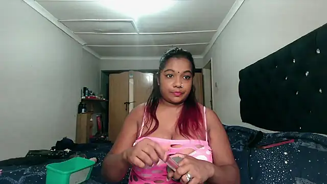 Indianmayaxoxo online show from 12-19-24, 02:46