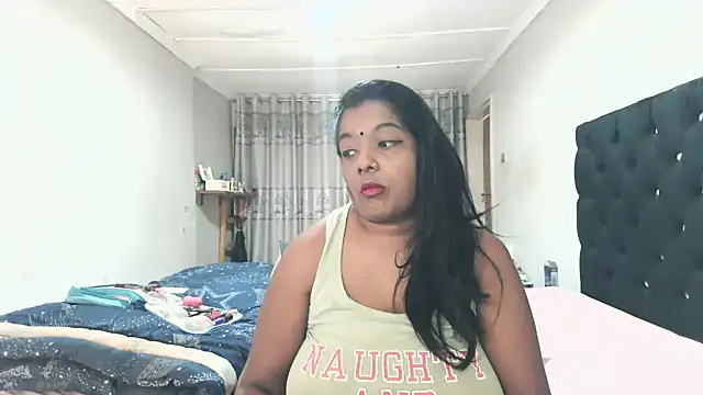 Snapshot of Indianmayaxoxo chatting on 06-26-26, 08:41 Indianmayaxoxo online show from 06-26-26, 08:41