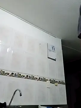 Snapshot of cazaperdidas chatting on 10-07-25, 11:24 cazaperdidas online show from 10-07-25, 11:24