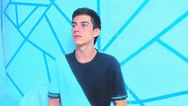 liam scott77 online show from 03-06-25, 06:59