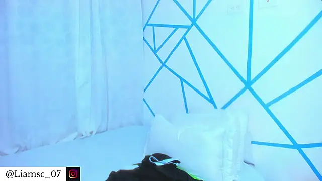 liam scott77 online show from 12-02-25, 11:11