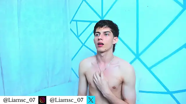 liam scott77 online show from 04-21-26, 01:42