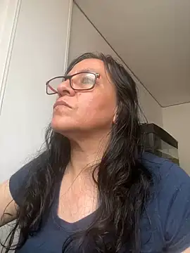 Freya Artemisa online show from 01-08-25, 09:01