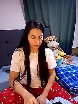 Snapshot of renata_hot1 chatting on 01-21-25, 10:08 renata hot1 online show from 01-21-25, 10:08