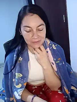 Snapshot of renata_hot1 chatting on 02-04-25, 05:31 renata hot1 online show from 02-04-25, 05:31