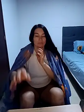 Snapshot of renata_hot1 chatting on 03-14-25, 07:26 renata hot1 online show from 03-14-25, 07:26