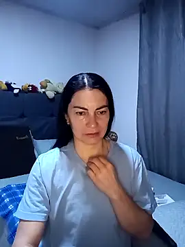 renata hot1 online show from 04-16-26, 01:28