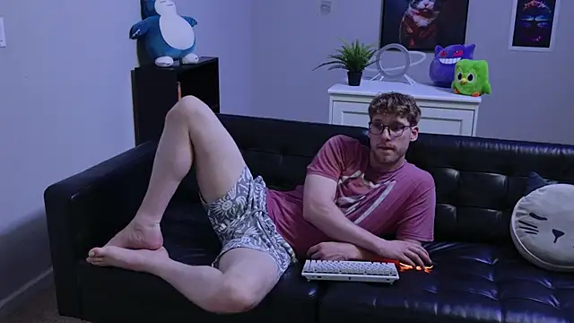 Snapshot of BlueEyedTallGuy94 chatting on 09-16-25, 02:34 BlueEyedTallGuy94 online show from 09-16-25, 02:34