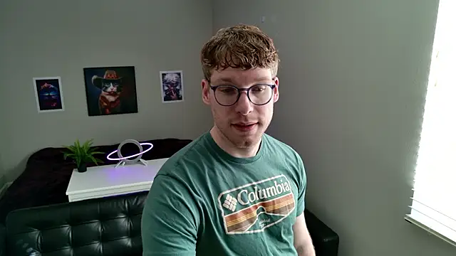 Snapshot of BlueEyedTallGuy94 chatting on 02-26-26, 09:47 BlueEyedTallGuy94 online show from 02-26-26, 09:47
