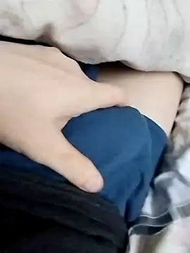 Snapshot of Grig1982 chatting on 02-10-26, 07:01 Grig1982 online show from 02-10-26, 07:01