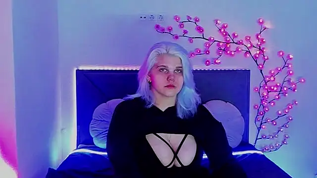 JoannLowe online show from 04-15-26, 07:58