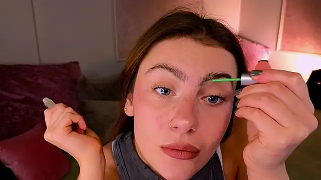 Snapshot of tomorrows_day chatting on 10-12-25, 09:14 tomorrows day online show from 10-12-25, 09:14