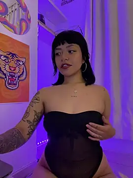 Snapshot of Ashley_Chriss chatting on 03-11-25, 12:22 Ashley Chriss online show from 03-11-25, 12:22