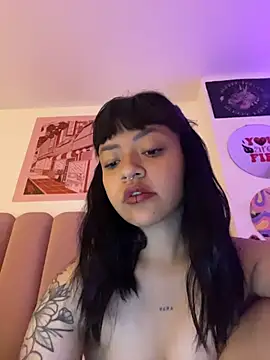 Snapshot of Ashley_Chriss chatting on 11-08-25, 02:23 Ashley Chriss online show from 11-08-25, 02:23