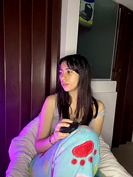 Catyloves online show from 12-06-24, 10:16