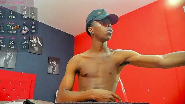 Snapshot of OraineBarrett chatting on 12-06-24, 08:40 OraineBarrett online show from 12-06-24, 08:40