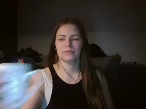 Snapshot of AnnaDiamond1 chatting on 12-19-24, 10:42 AnnaDiamond1 online show from 12-19-24, 10:42