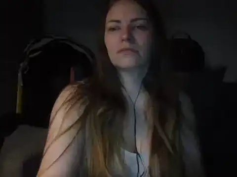 Snapshot of AnnaDiamond1 chatting on 01-10-25, 10:57 AnnaDiamond1 online show from 01-10-25, 10:57