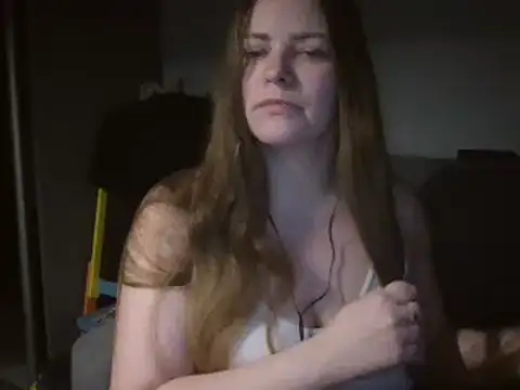 Snapshot of AnnaDiamond1 chatting on 01-29-25, 10:11 AnnaDiamond1 online show from 01-29-25, 10:11