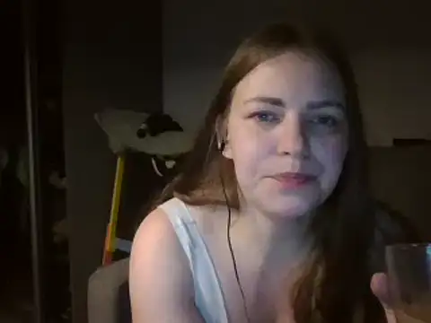 Snapshot of AnnaDiamond1 chatting on 02-20-25, 10:48 AnnaDiamond1 online show from 02-20-25, 10:48