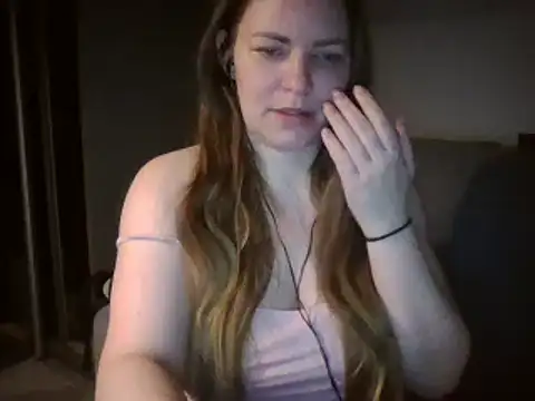 AnnaDiamond1 online show from 03-22-25, 10:48