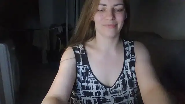 Snapshot of AnnaDiamond1 chatting on 06-26-26, 10:14 AnnaDiamond1 online show from 06-26-26, 10:14