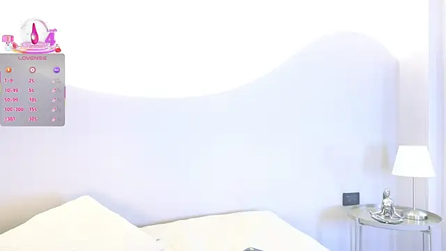 Snapshot of Aida_moreno chatting on 05-24-26, 02:49 Aida moreno online show from 05-24-26, 02:49