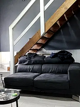 Snapshot of TheKing966 chatting on 09-11-25, 11:43 TheKing966 online show from 09-11-25, 11:43