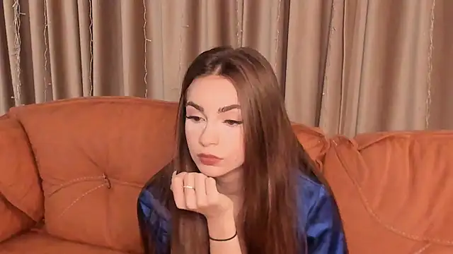 Snapshot of BeaNelson chatting on 01-25-25, 05:29 BeaNelson online show from 01-25-25, 05:29