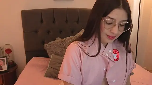 Emma Lombardi online show from 01-06-26, 01:48