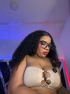 Snapshot of MelannyTylor chatting on 12-03-25, 09:57 MelannyTylor online show from 12-03-25, 09:57