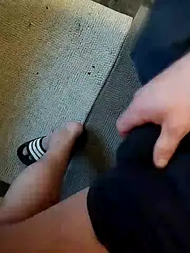 Snapshot of fabs89 chatting on 11-23-25, 06:57 fabs89 online show from 11-23-25, 06:57