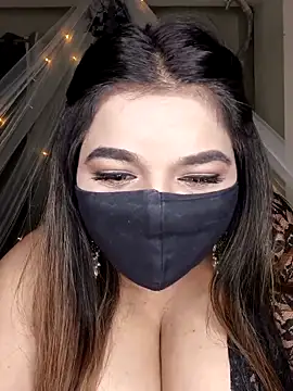 Snapshot of Bold-Cat chatting on 02-11-26, 05:29 Bold-Cat online show from 02-11-26, 05:29