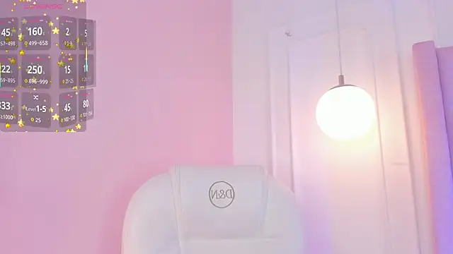 Lucy Vega online show from 01-12-26, 03:56