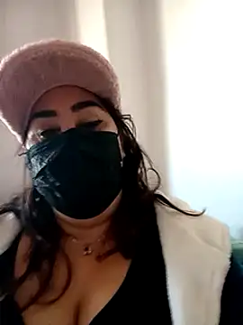 Snapshot of Jawahir-pretty-women chatting on 01-16-25, 10:32 Jawahir-pretty-women online show from 01-16-25, 10:32