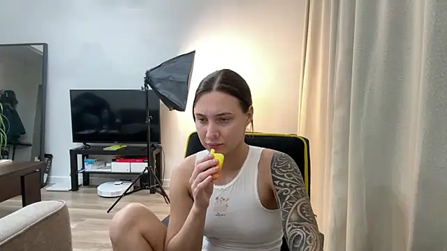 AnneBall online show from 12-03-24, 01:54