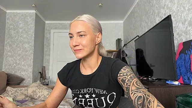 AnneBall online show from 03-05-26, 07:04