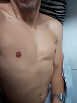 Gostosooooooooooso online show from 04-10-26, 05:06