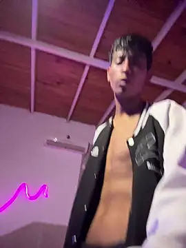 Mauuu18 online show from 11-20-25, 01:50